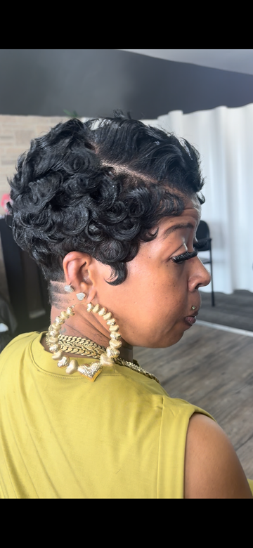 7-1-6 Pixie Cut